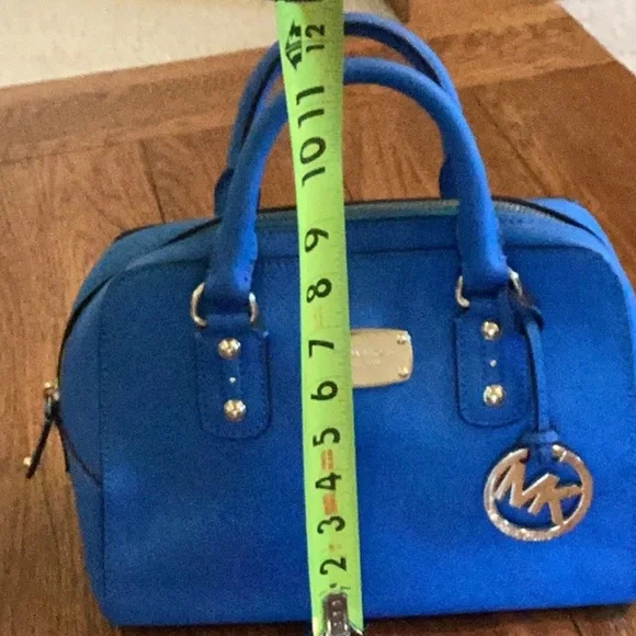 Michael Kors Large Saffino Bag - Picture 15 of 16